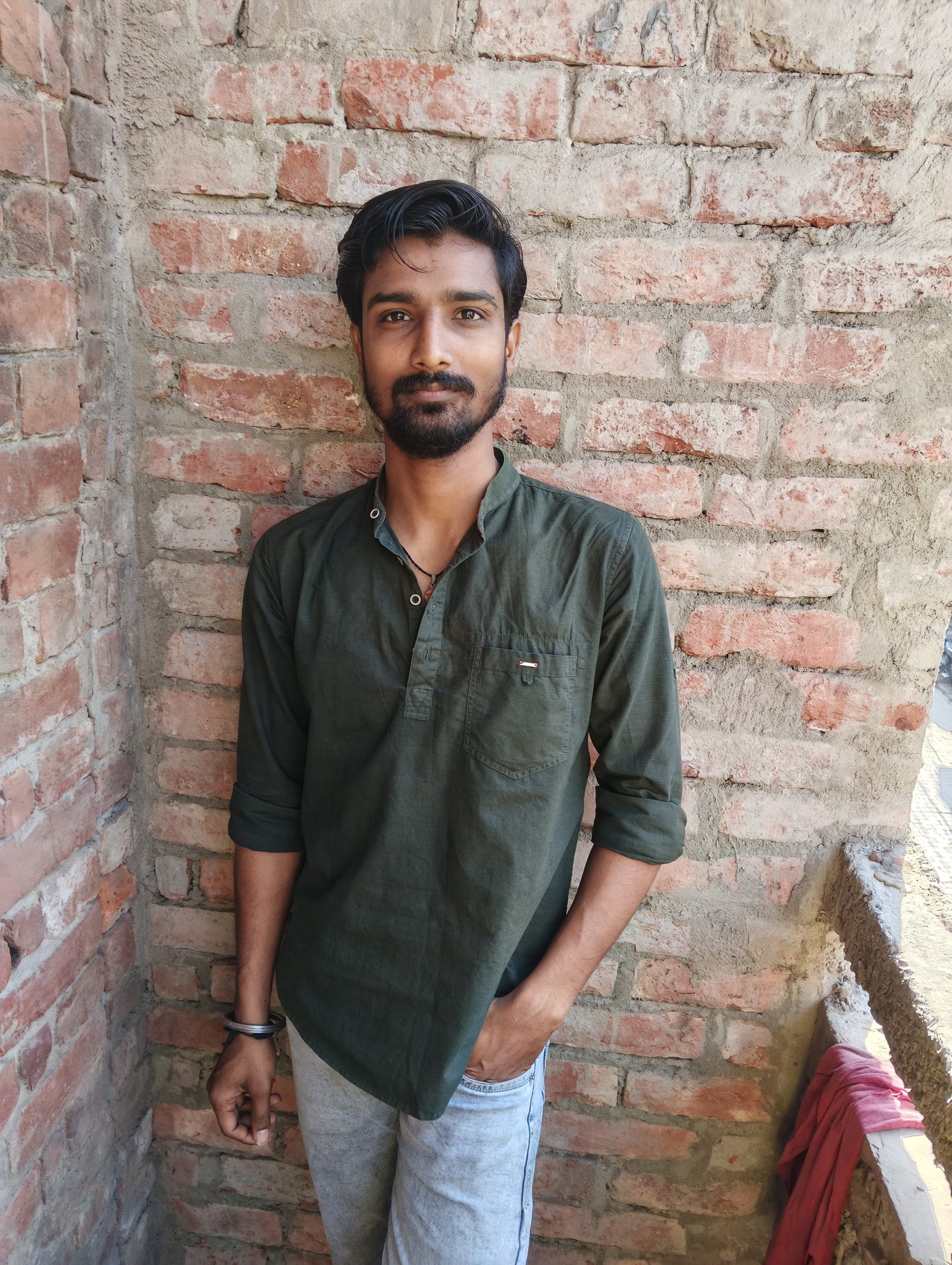 Dinesh studio