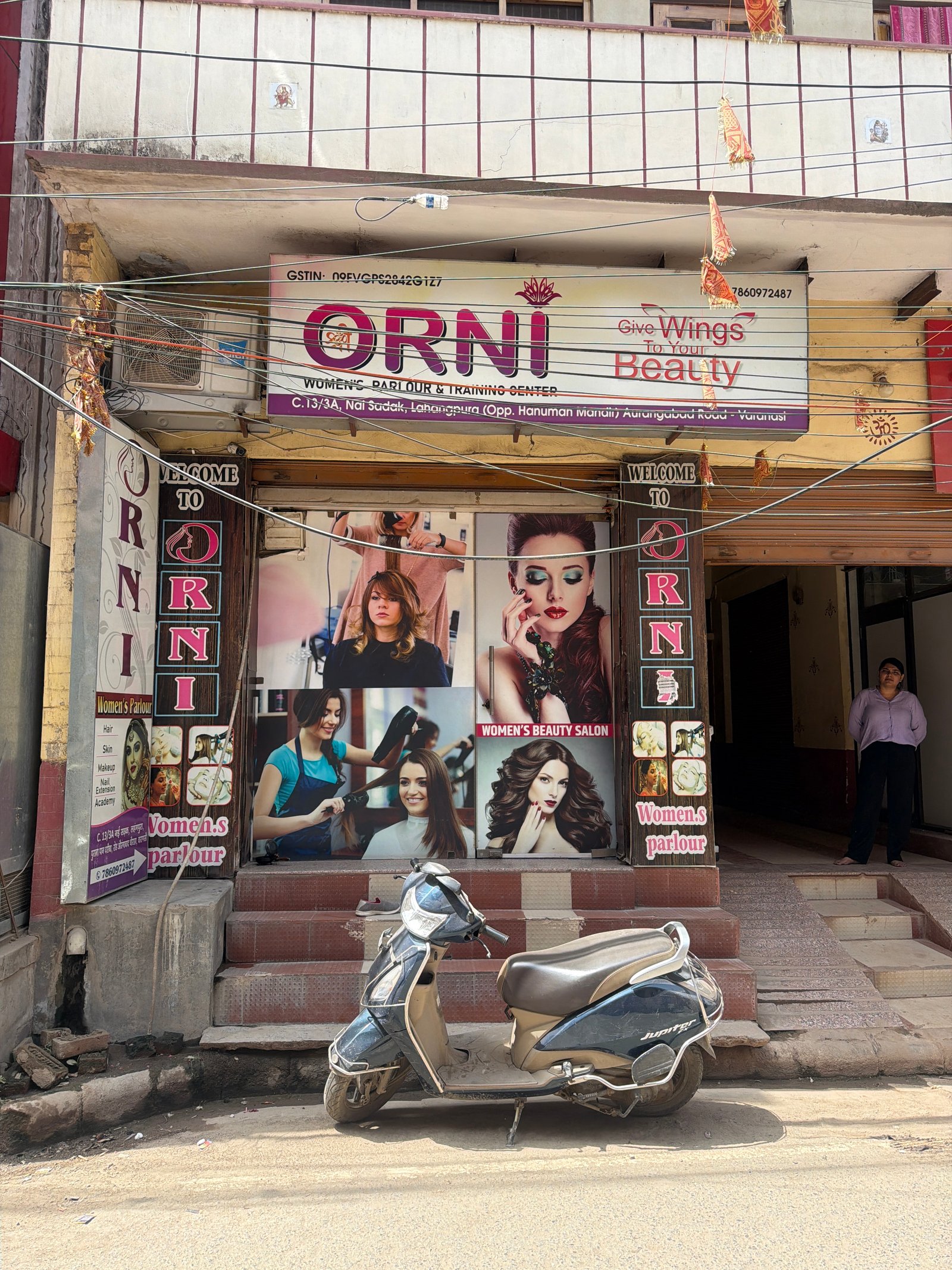 Orni Women’s parlour